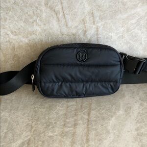 lululemon athletica Everywhere Belt Bag, 1L
Wunder Puff